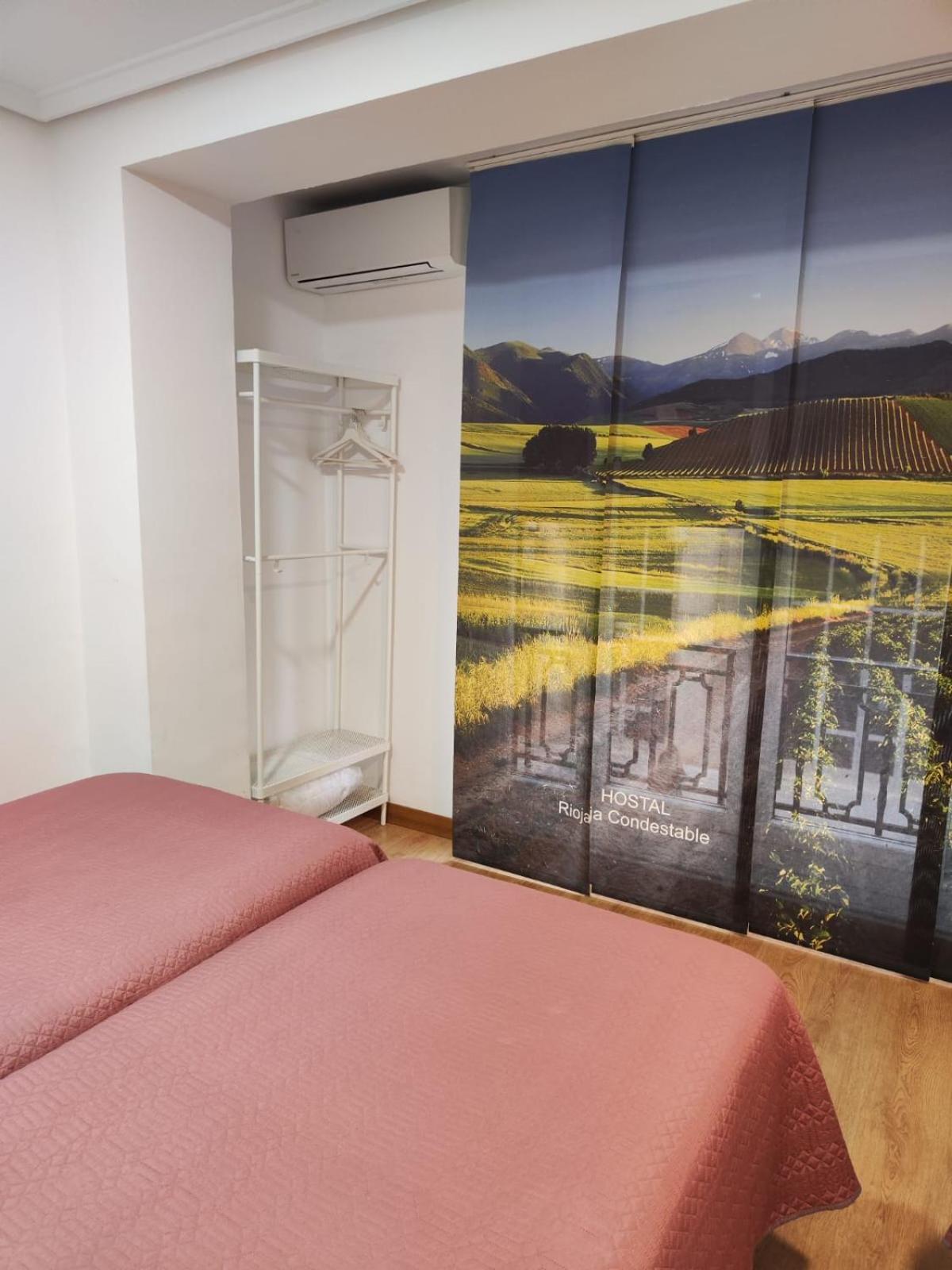 Hostal Rioja Condestable ログローニョ エクステリア 写真
